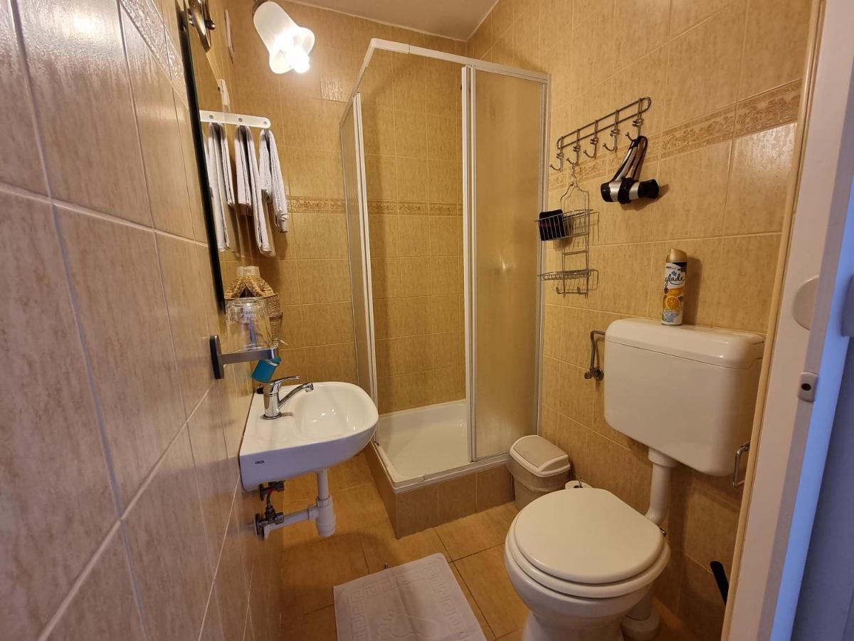Abigel Vendeghaz Hotel Miskolc Luaran gambar