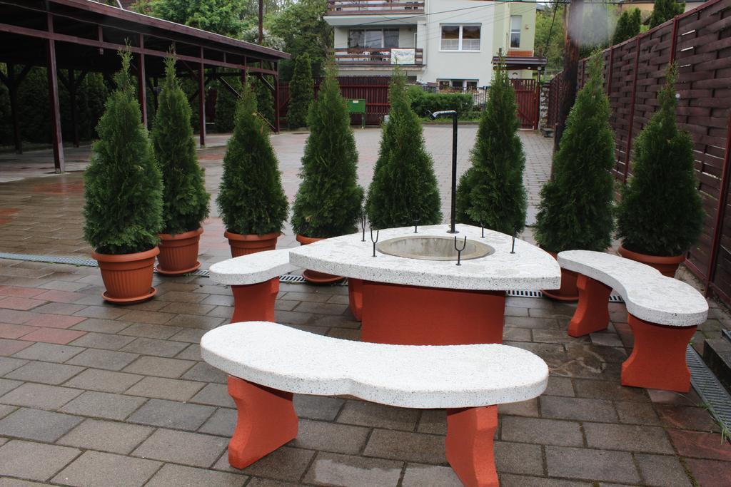 Abigel Vendeghaz Hotel Miskolc Luaran gambar