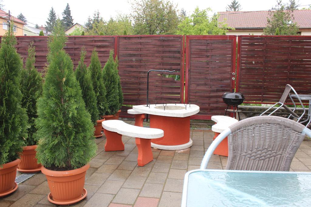 Abigel Vendeghaz Hotel Miskolc Luaran gambar